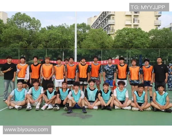 深情篮球明星的爱恋与梦想交织在赛场上的青春故事